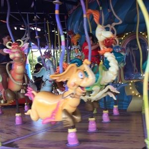 Meet your Posher, Lynda